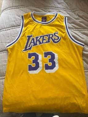 Los Angeles Lakers Yellow #33 Kareem Abdul Jabbar Basketball Jersey -